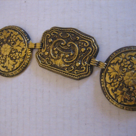 Vintage Decorative Antique Gold Round/Square Belt - Picture 2 of 5